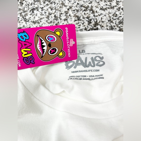 NWT Baws Clothing Company White Angry T-Shirt Size Large. Green / White Bear. - Picture 5 of 6